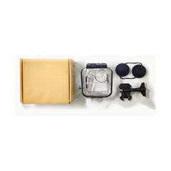 Package list: GoPro MAX housing, thumb screw, and quick-release base.