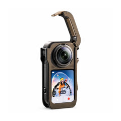 Quick-lock buckle installation on the AeroFocus Insta360 X6 camera cage
